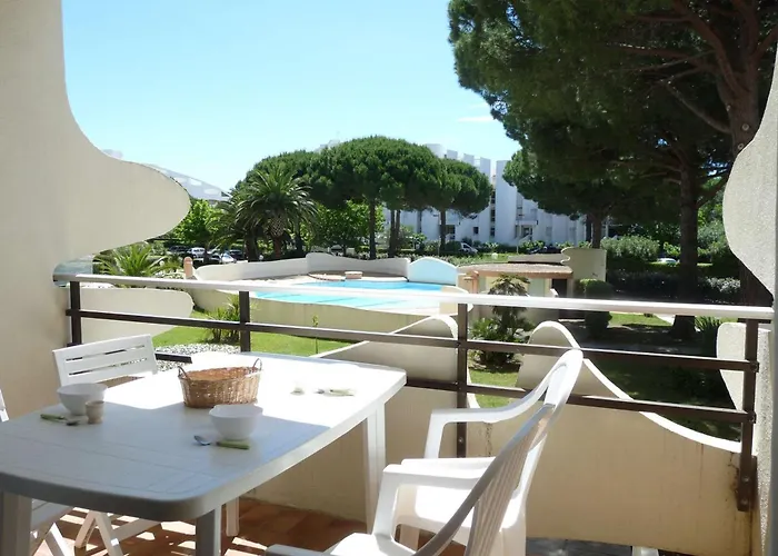 Avec Piscine, Loggia Et Parking A 150m De La Plage, - Fr-1-328-123 La Grande-Motte